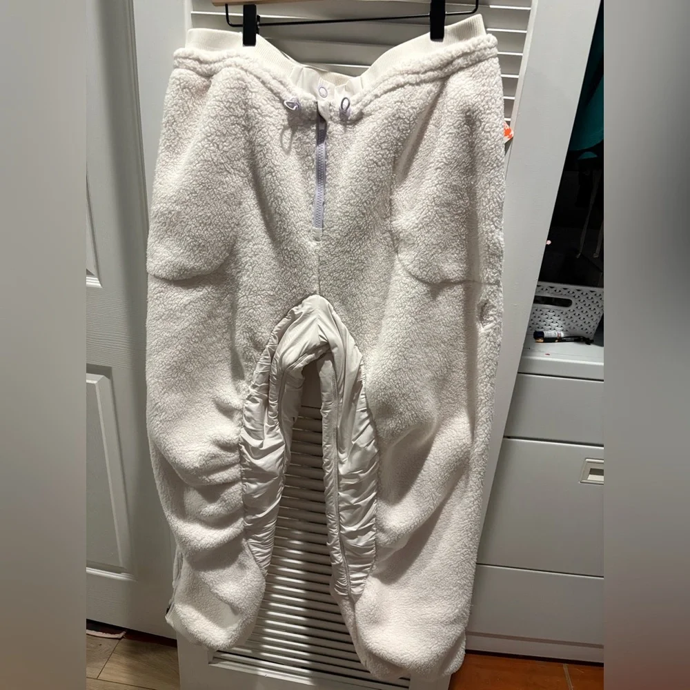 Free people sundown fleece pants NWT XL